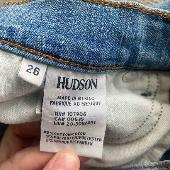 Hudson cut off jeans size 26 - Picture 2 of 5